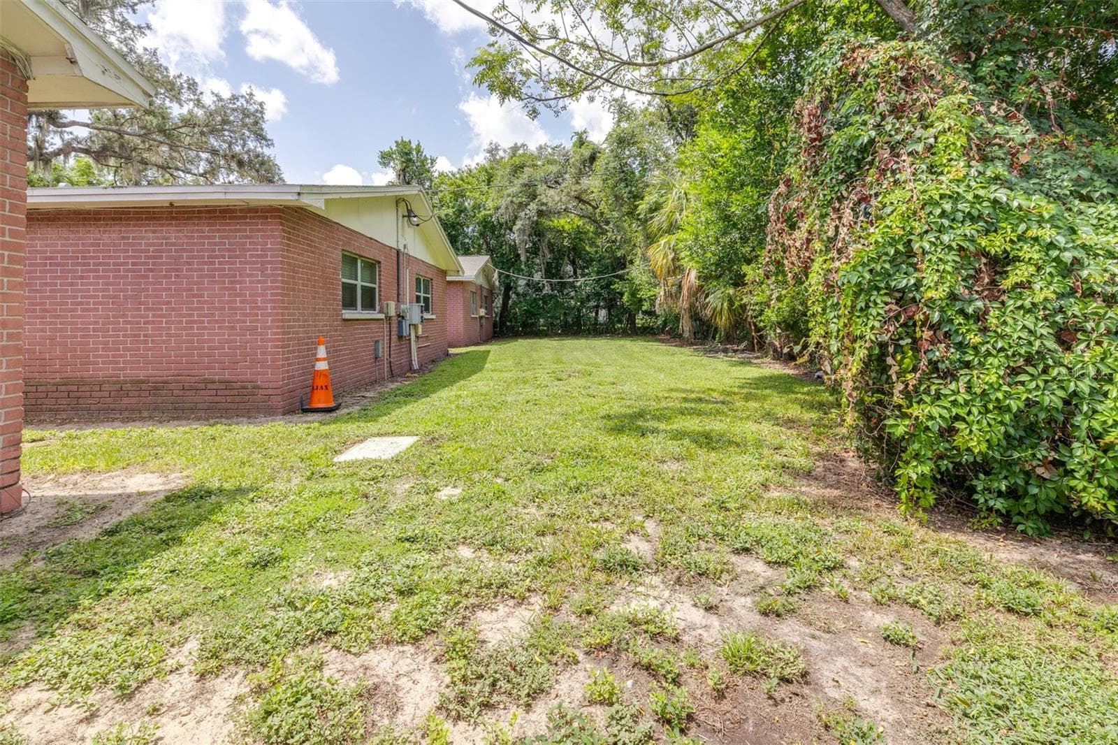 Multi-Family 5+ at 5901 GIBSON AVE, TAMPA, photo 29 of 54