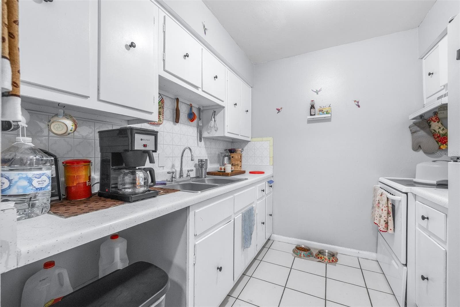Multi-Family 5+ at 5901 GIBSON AVE, TAMPA, photo 38 of 54