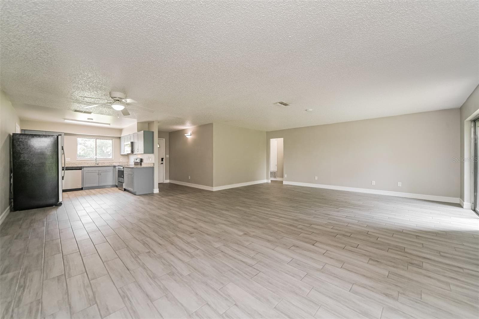 Single Family Residence at 10346 MATCHLOCK DR, ORLANDO, photo 6 of 21