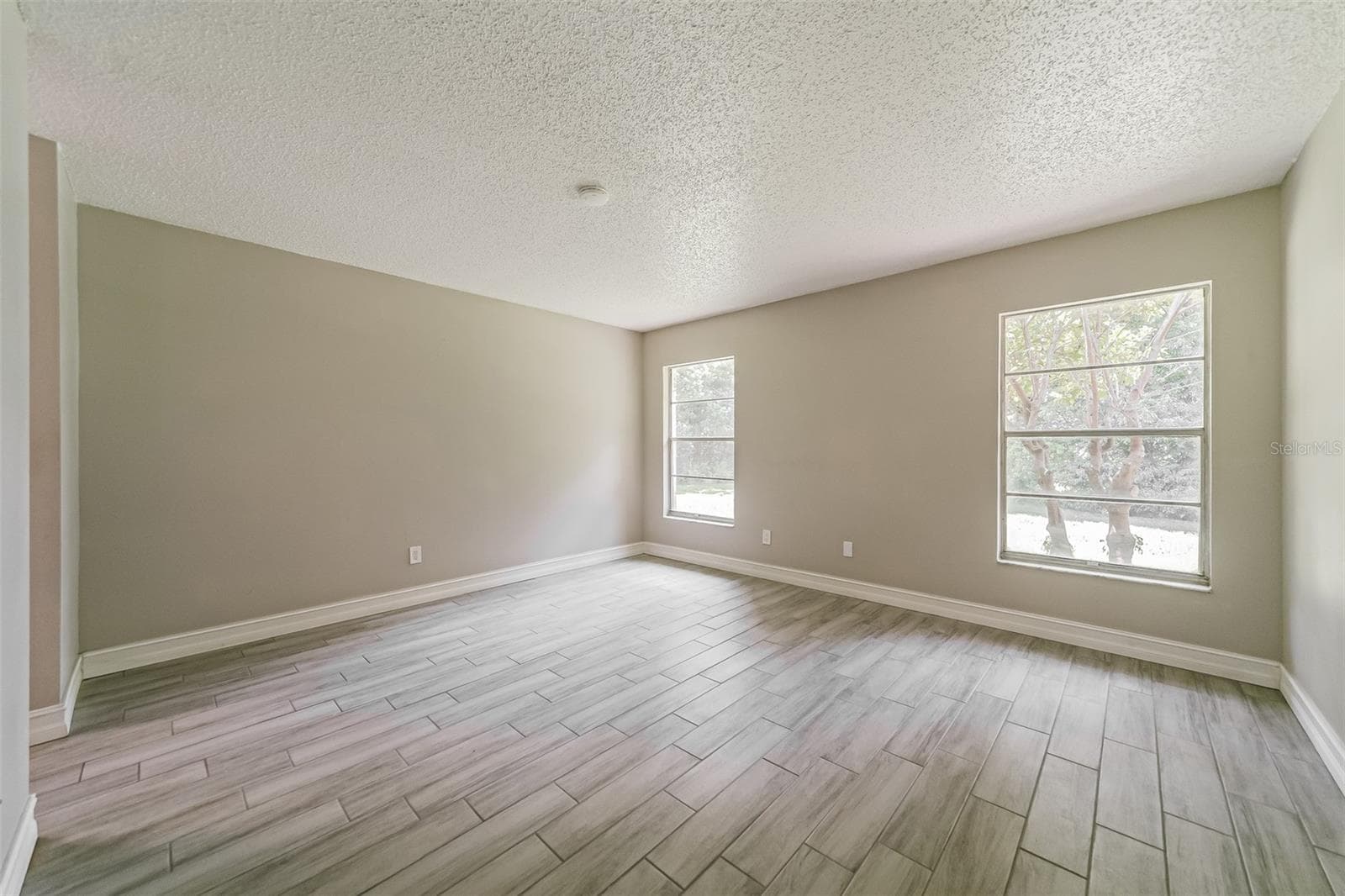 Single Family Residence at 10346 MATCHLOCK DR, ORLANDO, photo 10 of 21