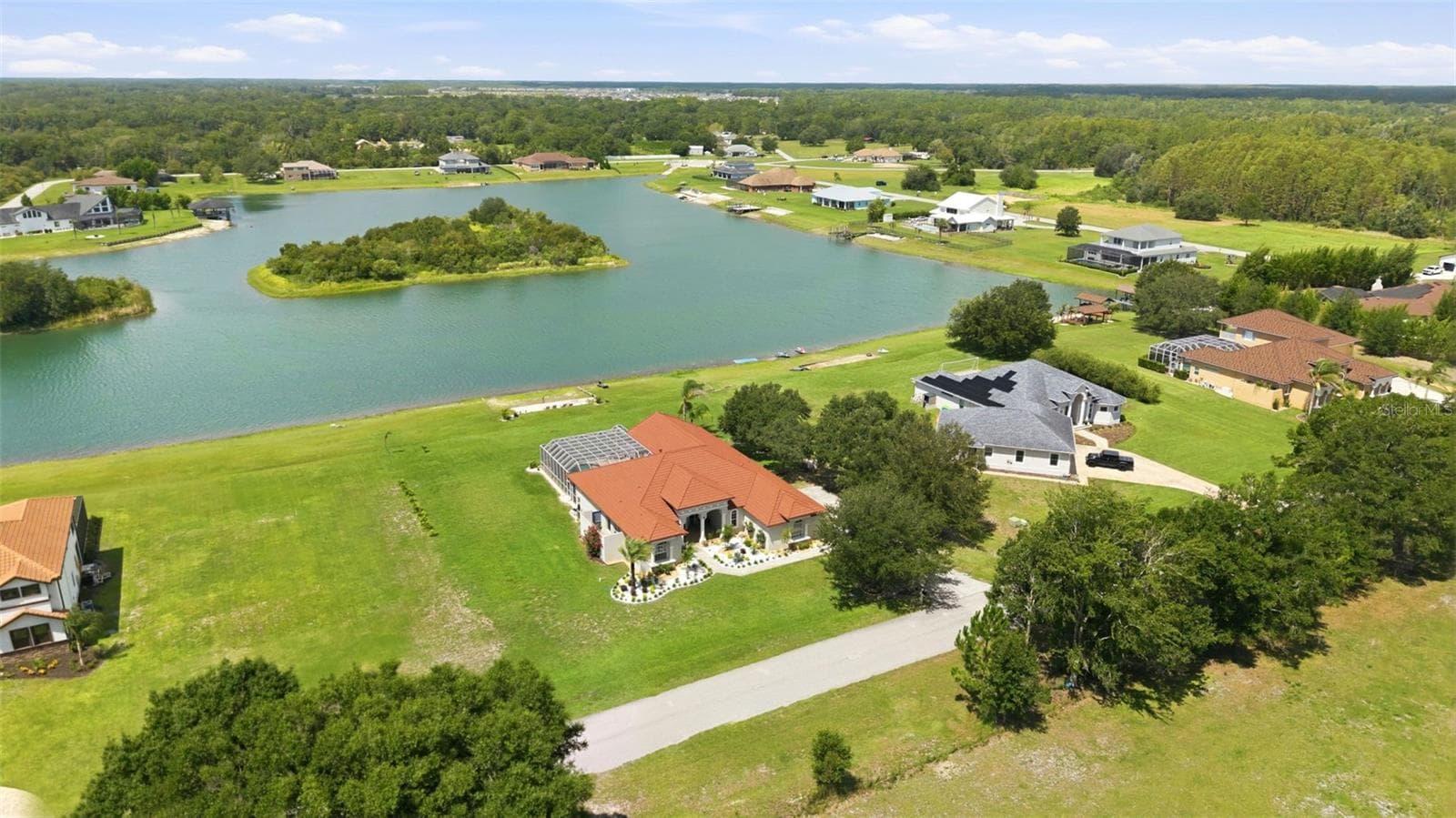 Very Unique and Private Lakeside Community - 24355 HIDEOUT TRL, LAND O LAKES