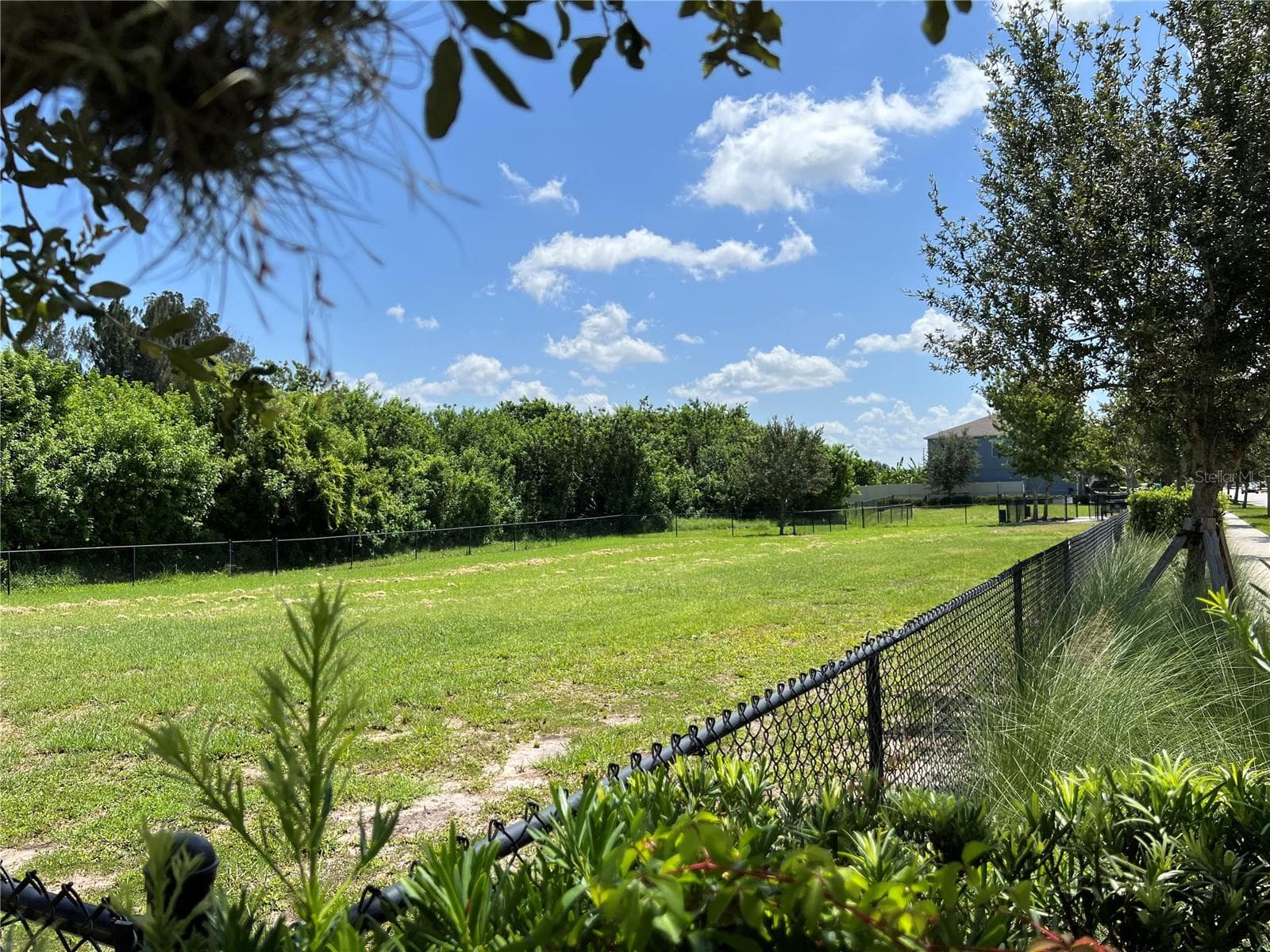 Single Family Residence at 135 CASCADE BEND DR, RUSKIN, photo 28 of 30