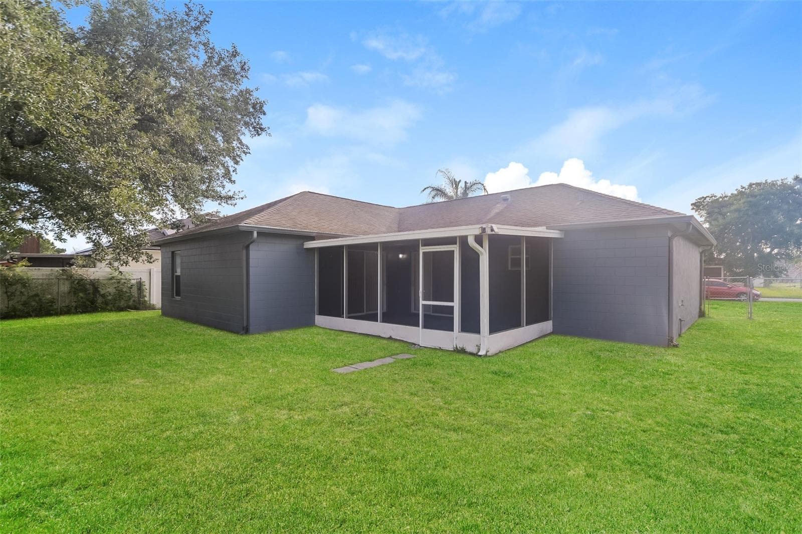 Single Family Residence at 611 BASINGSTOKE CT, KISSIMMEE, photo 20 of 21