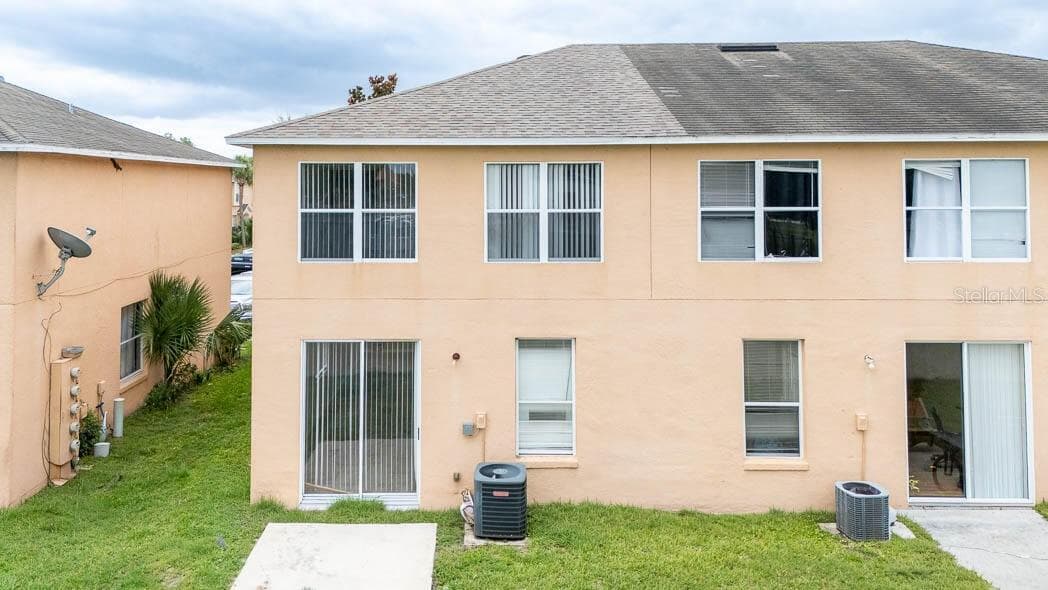 Townhouse at 649 CAPTIVA CIR, KISSIMMEE, photo 9 of 31