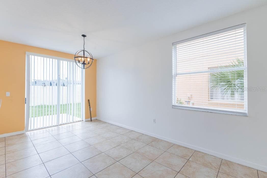 Townhouse at 649 CAPTIVA CIR, KISSIMMEE, photo 16 of 31
