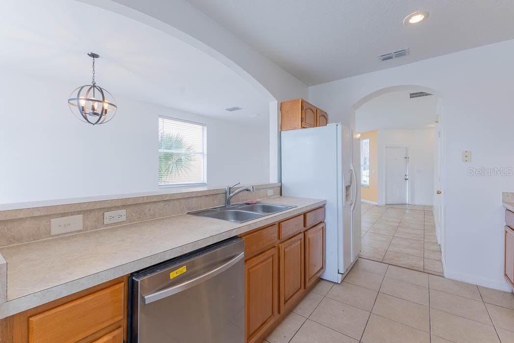 Townhouse at 649 CAPTIVA CIR, KISSIMMEE, photo 20 of 31