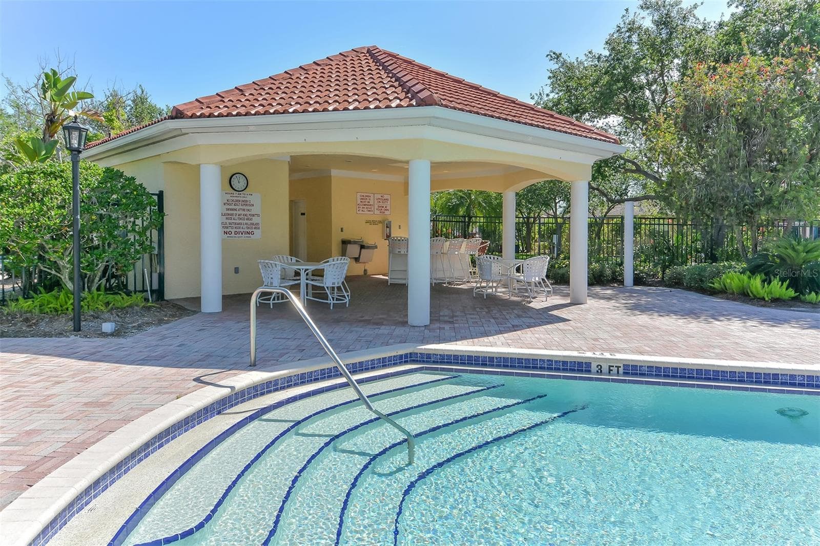 Single Family Residence at 5122 CREEKSIDE TRL, SARASOTA, photo 19 of 34