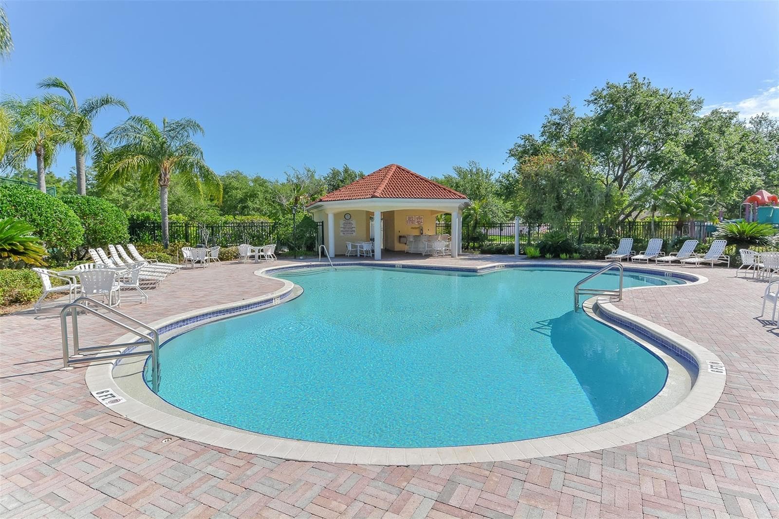 Single Family Residence at 5122 CREEKSIDE TRL, SARASOTA, photo 20 of 34