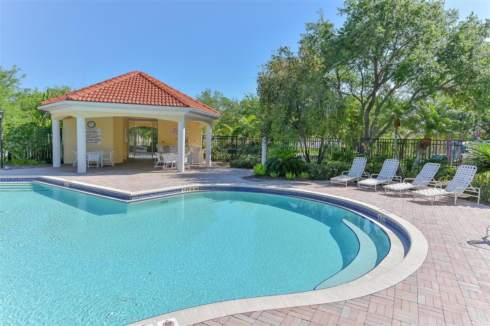 Single Family Residence at 5122 CREEKSIDE TRL, SARASOTA, photo 23 of 34