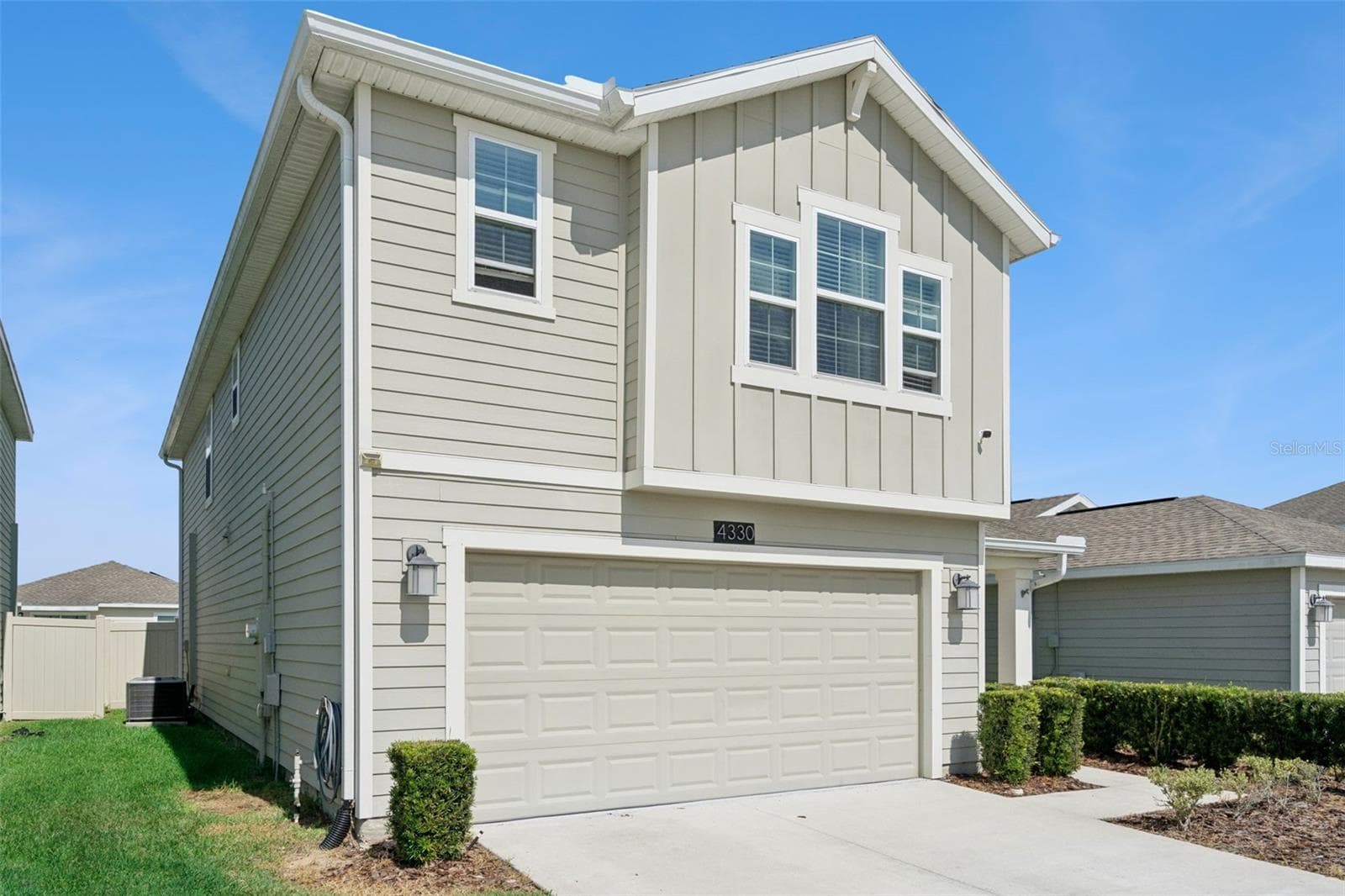 Single Family Residence at 4330 SUNNY CREEK PL, KISSIMMEE, photo 2 of 32
