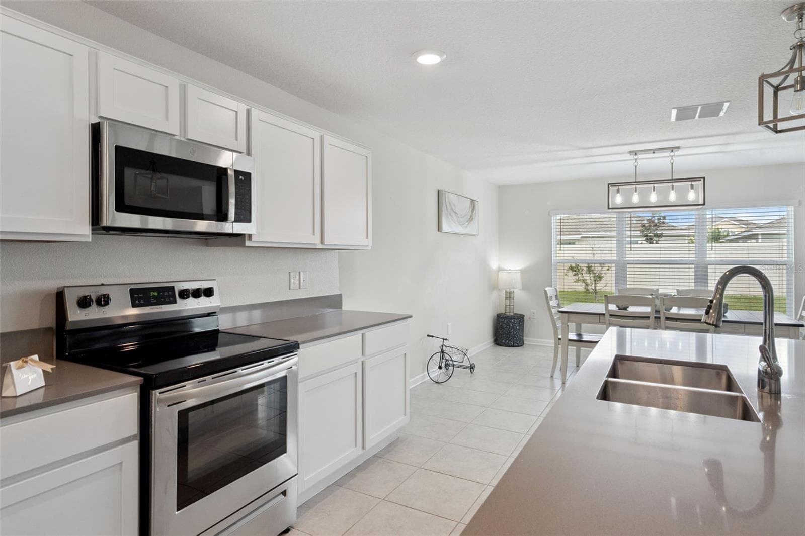Single Family Residence at 4330 SUNNY CREEK PL, KISSIMMEE, photo 15 of 32