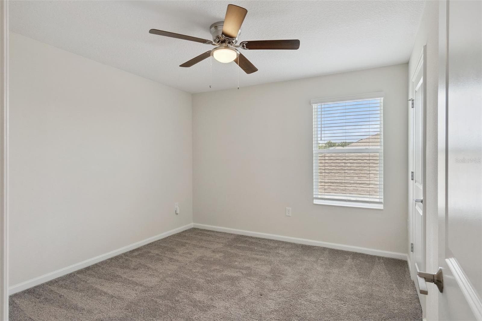 Single Family Residence at 4330 SUNNY CREEK PL, KISSIMMEE, photo 24 of 32