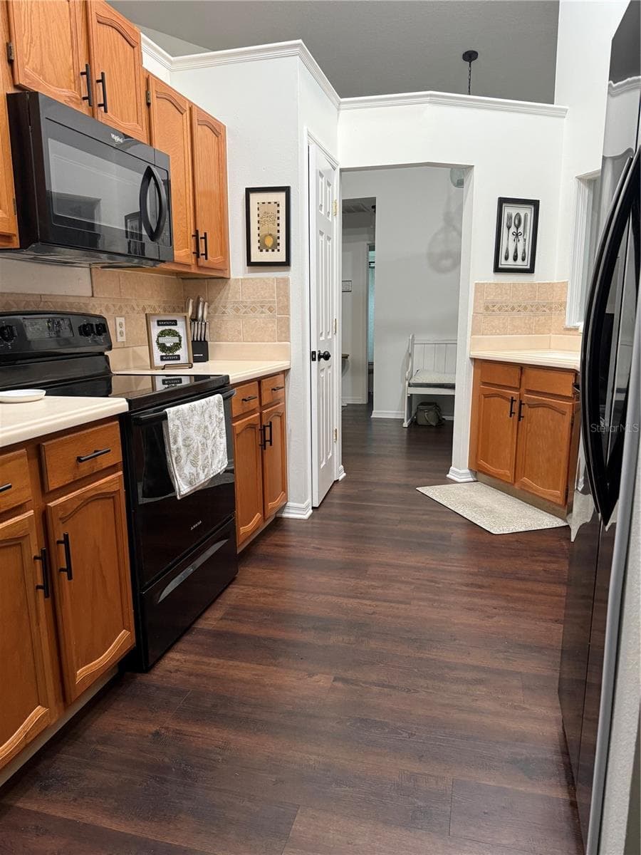 Single Family Residence at 6060 CONDOR DR, LAKELAND, photo 18 of 24