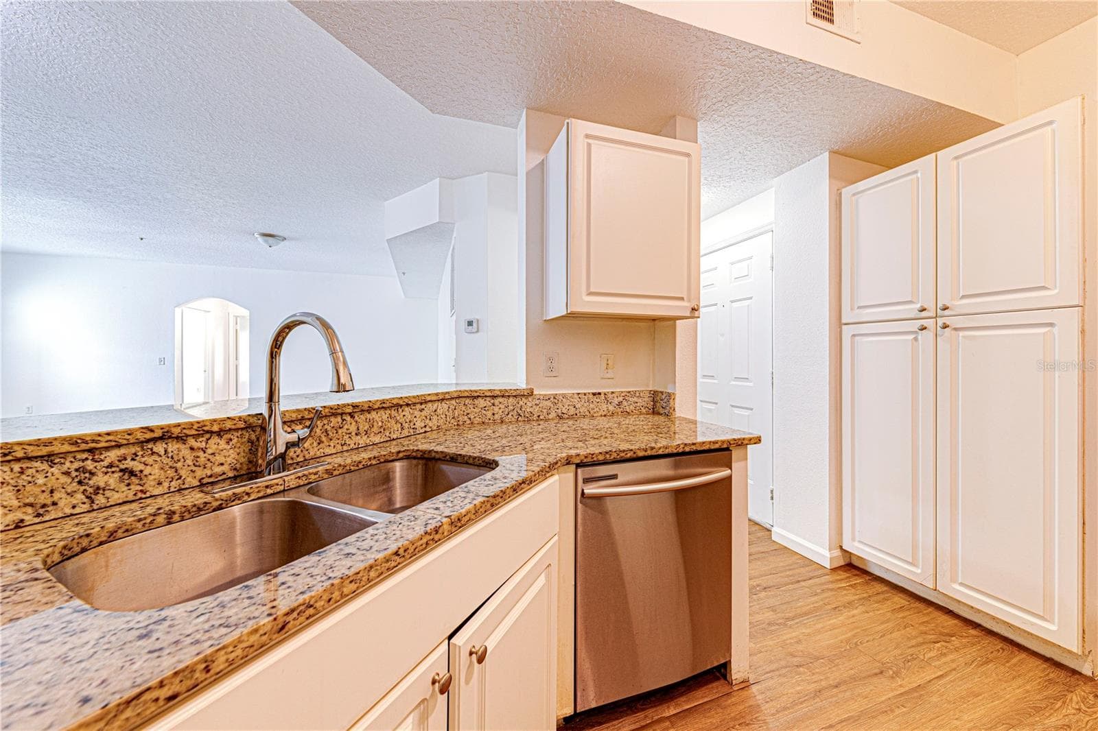 Condominium at 5500 METROWEST BLVD #14-203, ORLANDO, photo 7 of 30