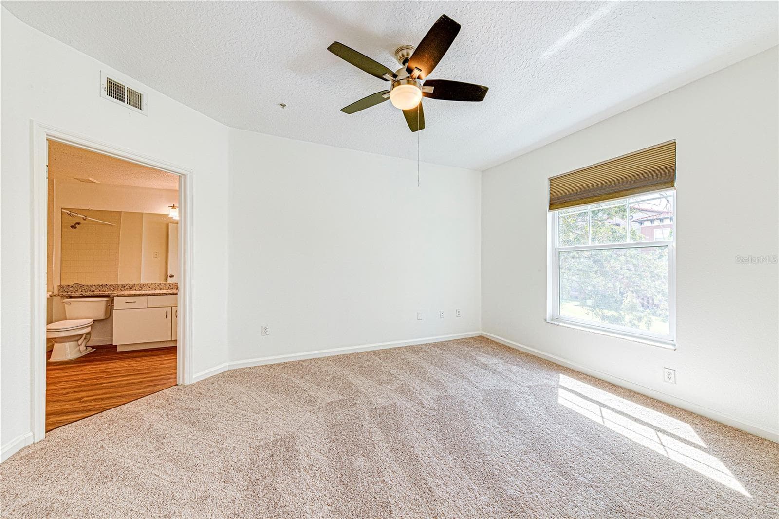 Condominium at 5500 METROWEST BLVD #14-203, ORLANDO, photo 11 of 30