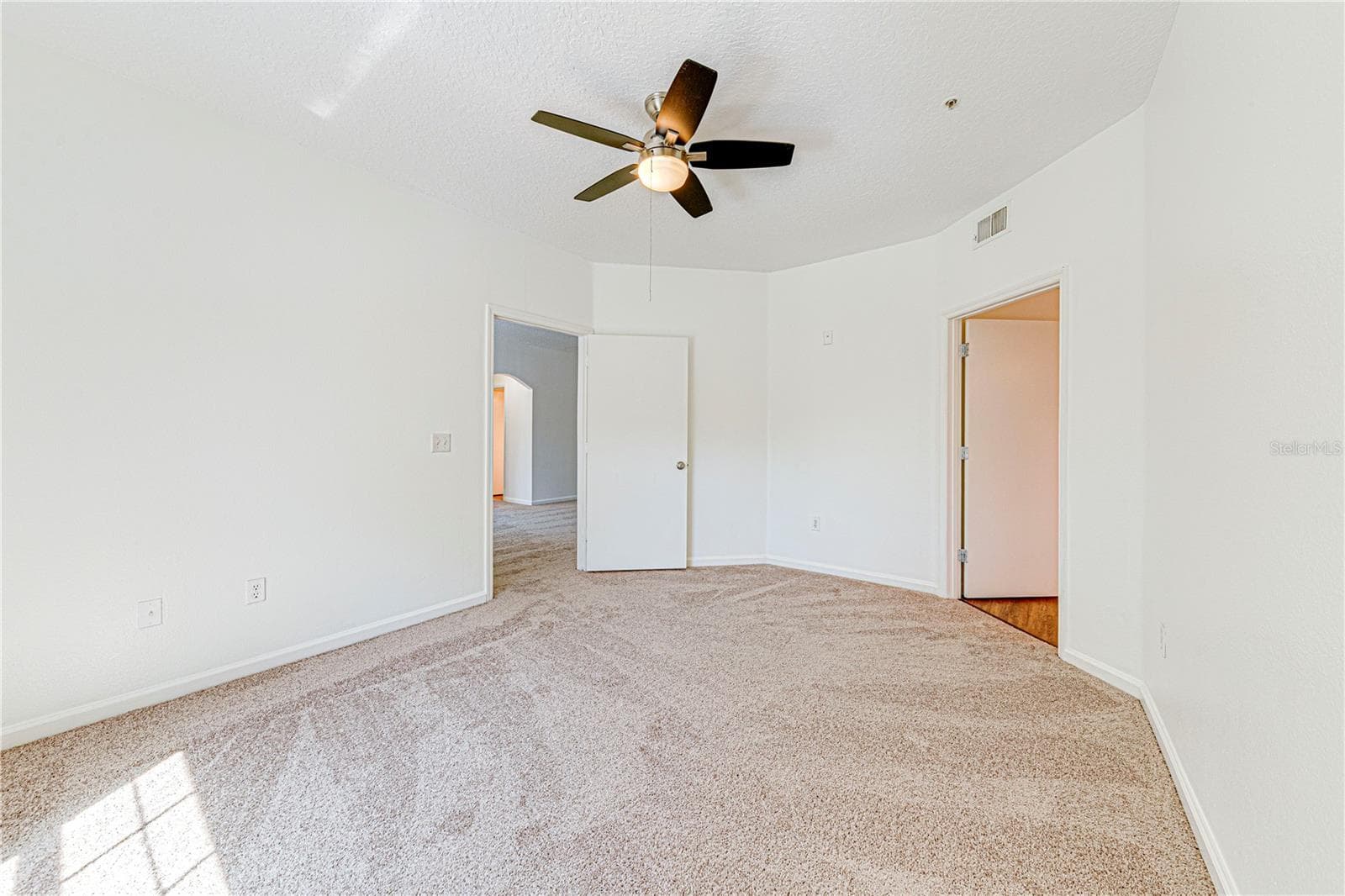 Condominium at 5500 METROWEST BLVD #14-203, ORLANDO, photo 12 of 30