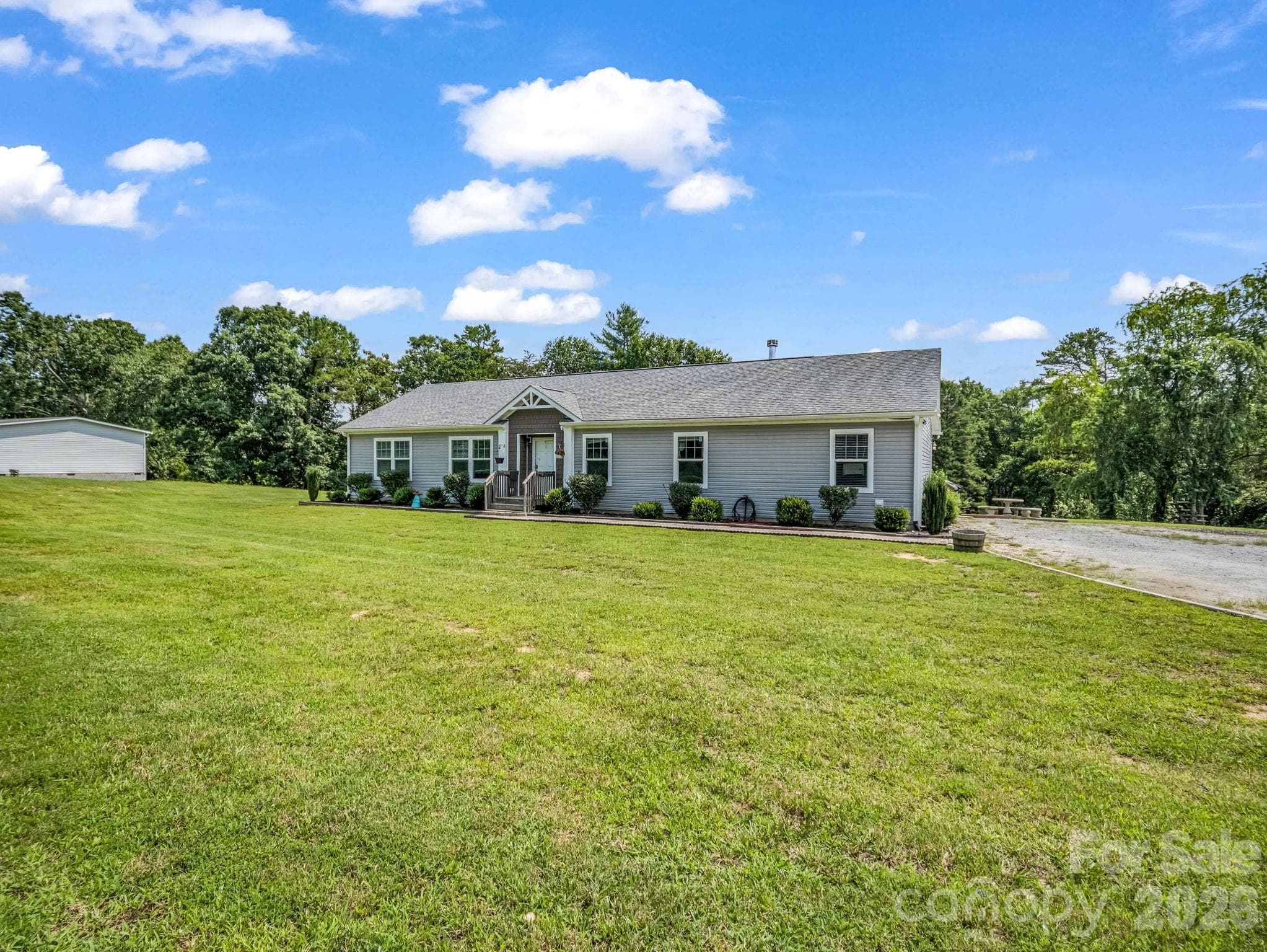 Single Family Residence at 213 Big Oak Road, Hendersonville, photo 5 of 52