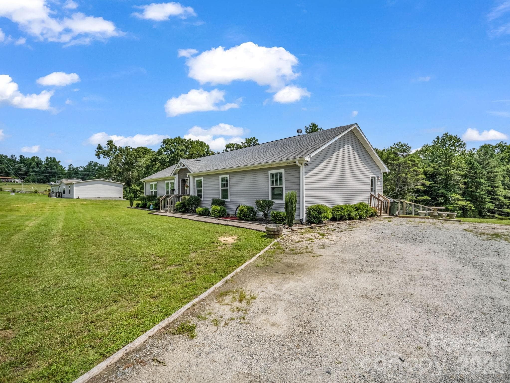 Single Family Residence at 213 Big Oak Road, Hendersonville, photo 7 of 52