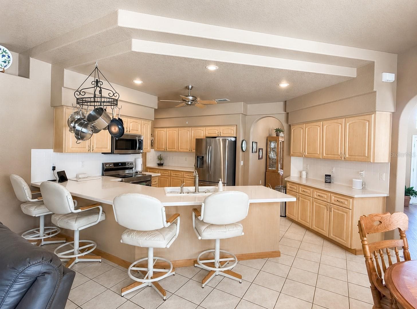 Single Family Residence at 7552 RIVER COUNTRY DR, WEEKI WACHEE, photo 16 of 39