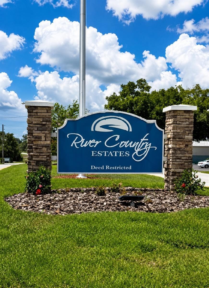 Single Family Residence at 7552 RIVER COUNTRY DR, WEEKI WACHEE, photo 39 of 39