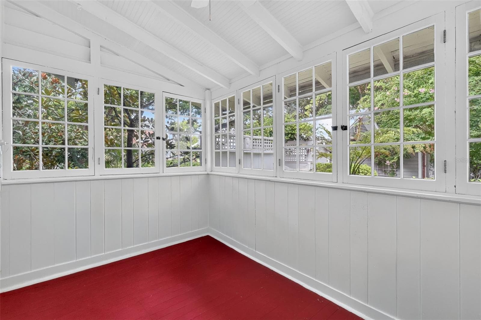 Single Family Residence at 1046 N MCDONALD ST, MOUNT DORA, photo 27 of 58
