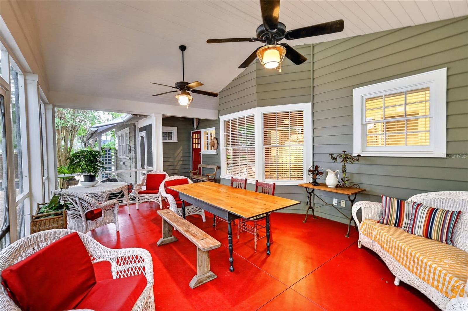 Single Family Residence at 1046 N MCDONALD ST, MOUNT DORA, photo 32 of 58