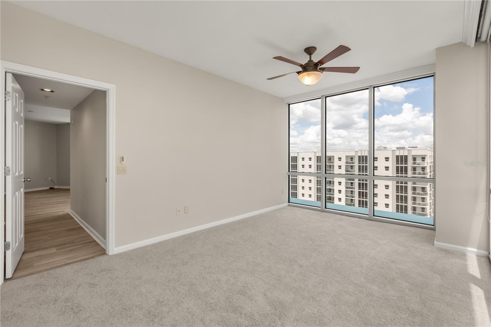 Condominium at 322 E CENTRAL BLVD #1910, ORLANDO, photo 15 of 25