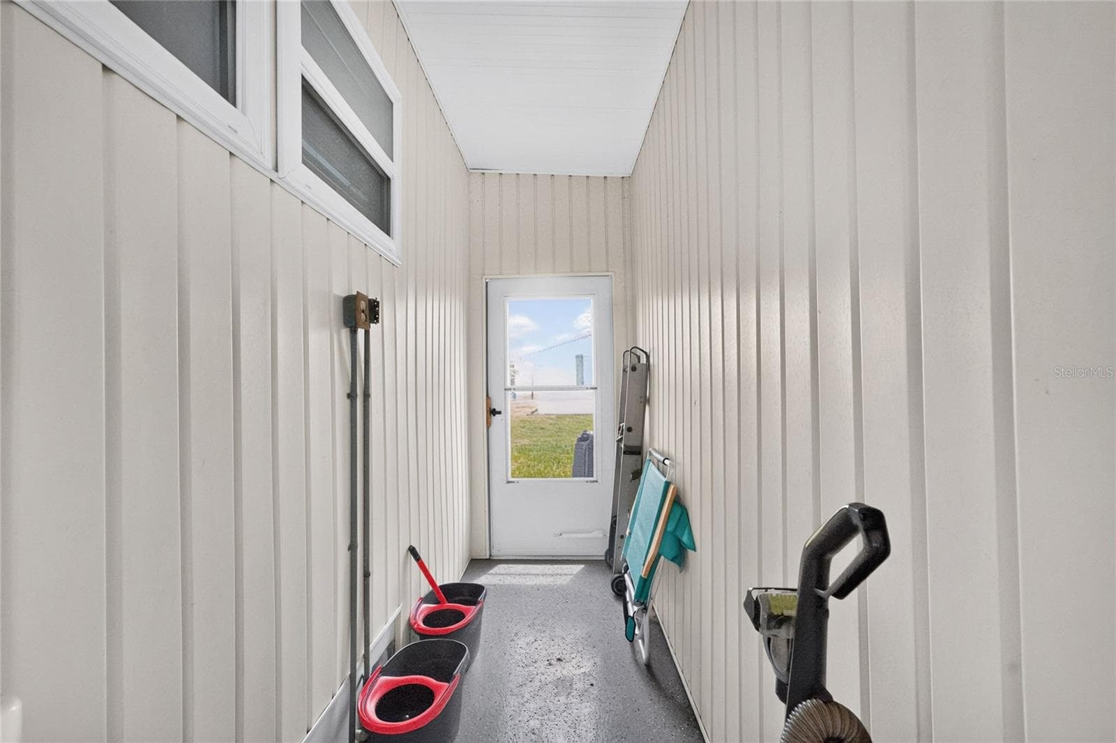 Mobile Home at 1515 SANDERLING DR, ENGLEWOOD, photo 29 of 40