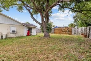 Half Duplex at 2196 BELL CHEER DR, CLEARWATER, photo 7 of 33