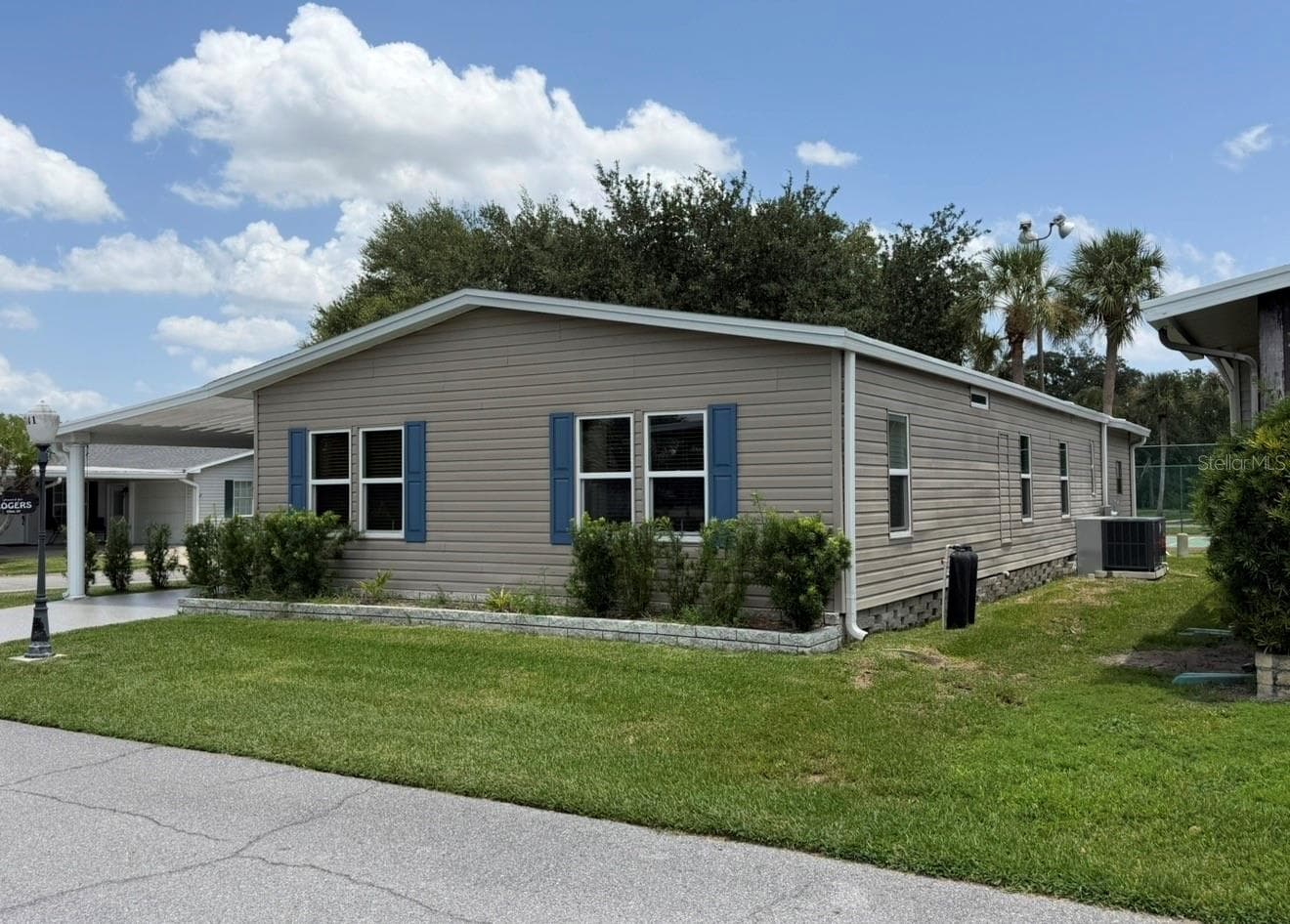 Well kept lot - 141 VICTORIA DR, HAINES CITY