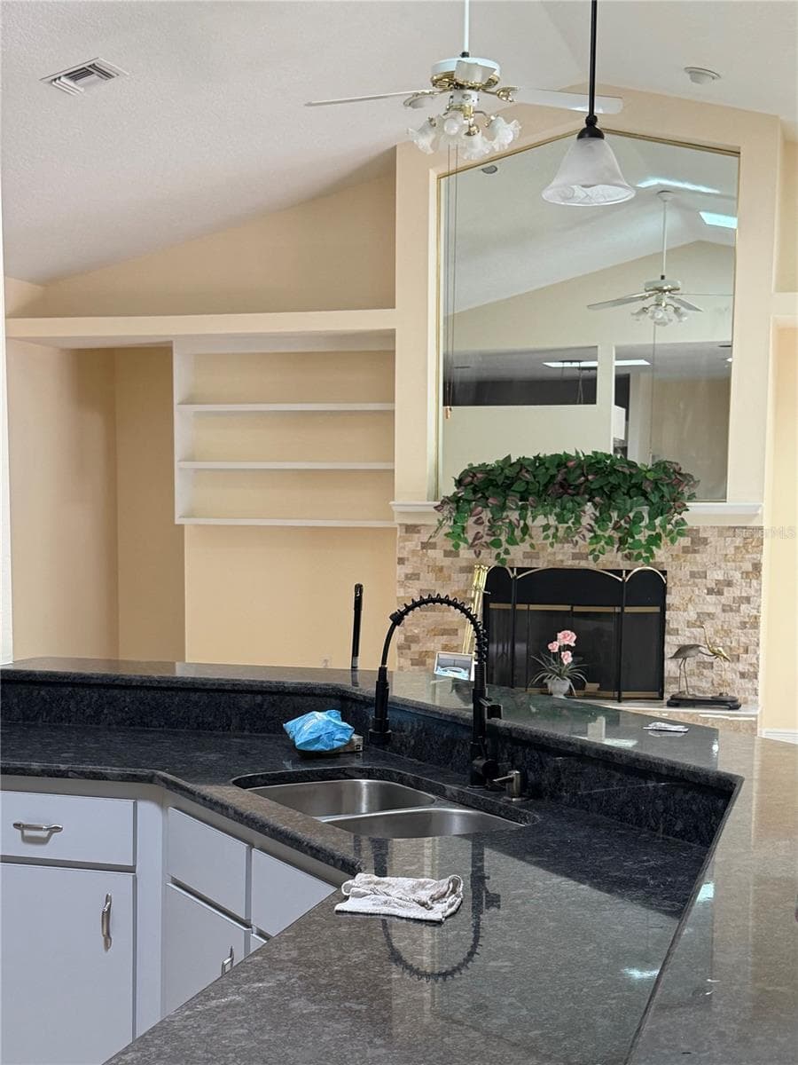 family room - 1760 LAKE TERRACE DR, EUSTIS