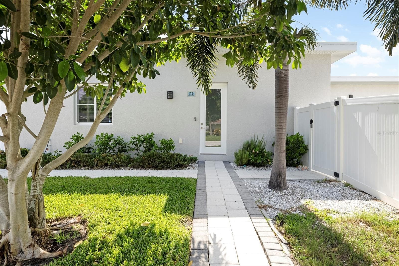 Single Family Residence at 4524 RIVERWOOD AVE, SARASOTA, photo 47 of 60