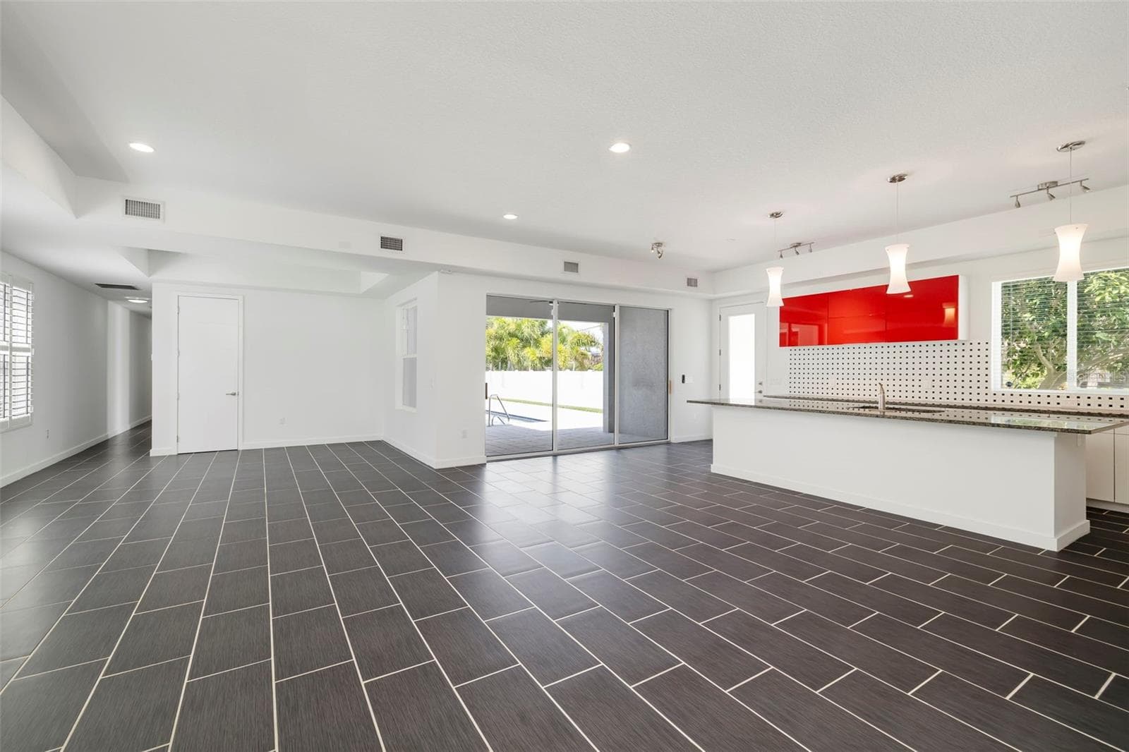 Single Family Residence at 4524 RIVERWOOD AVE, SARASOTA, photo 16 of 60
