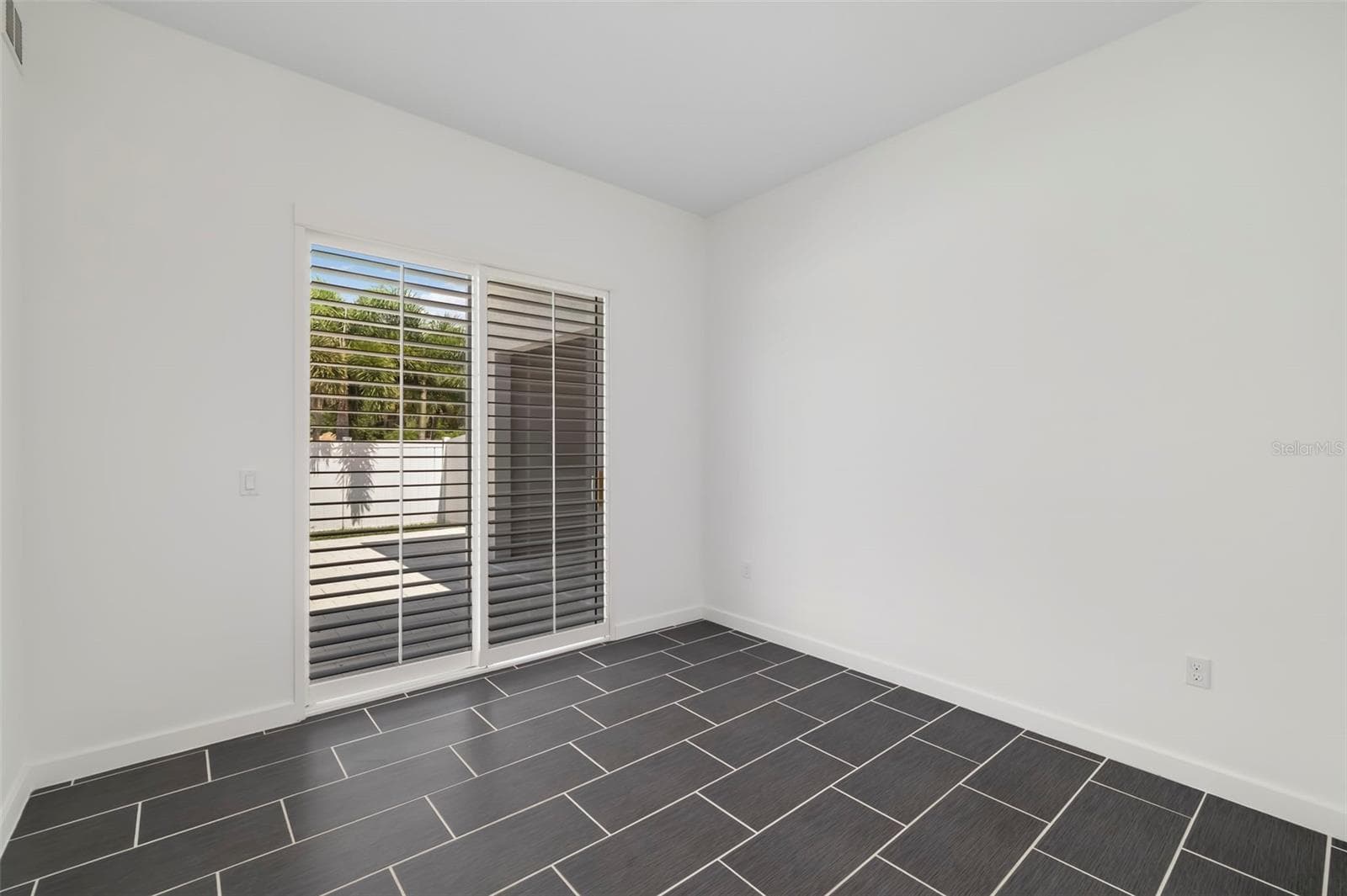 Single Family Residence at 4524 RIVERWOOD AVE, SARASOTA, photo 20 of 60