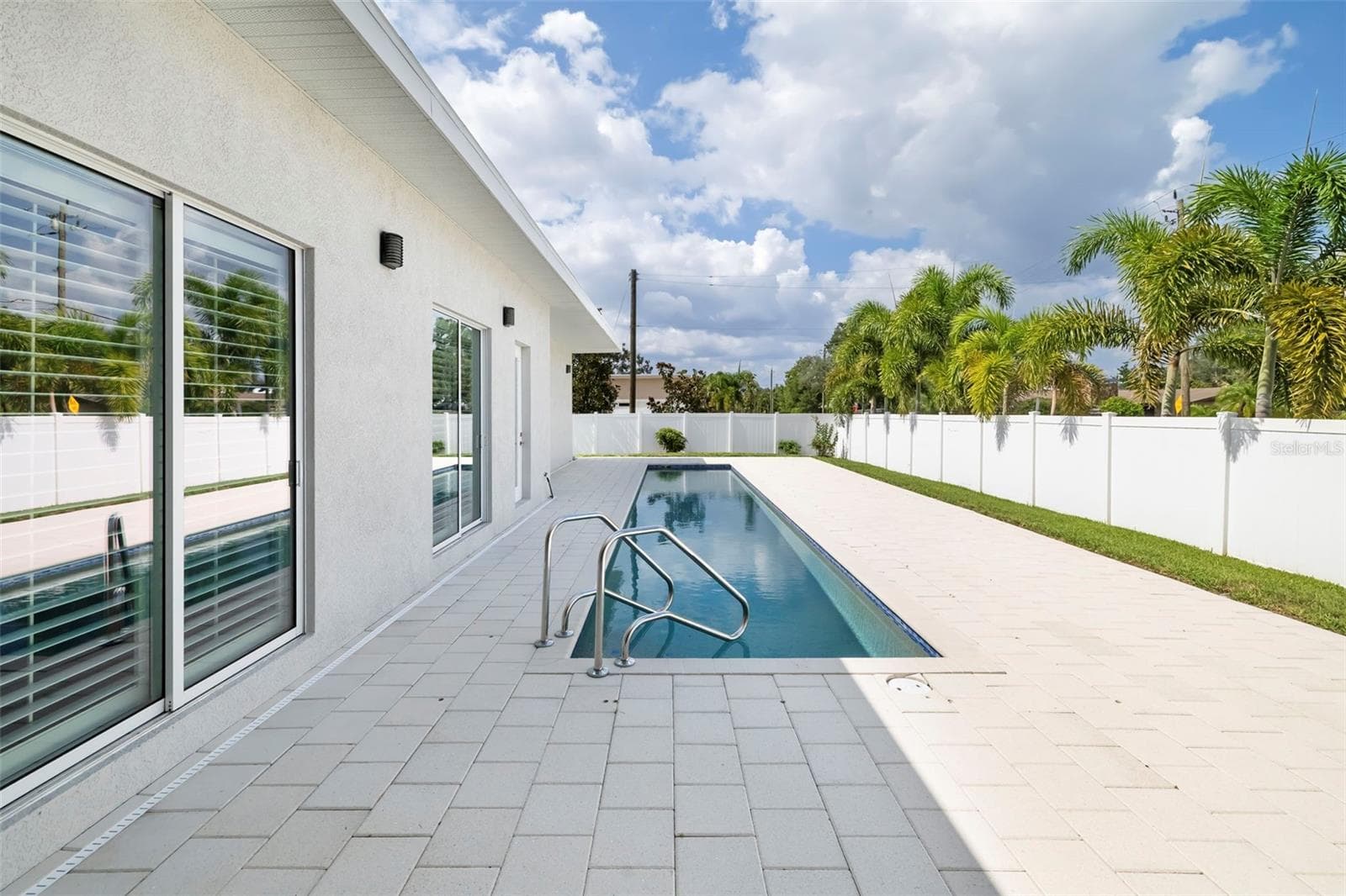 Single Family Residence at 4524 RIVERWOOD AVE, SARASOTA, photo 42 of 60