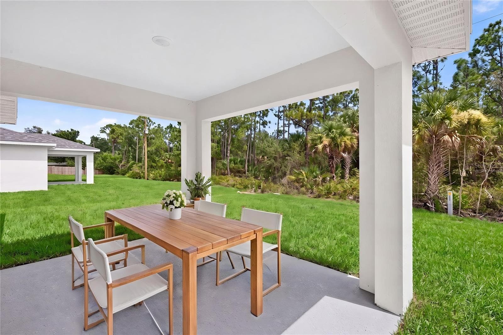 Lanai Virtually Staged - 23477 BRANCH AVE, PORT CHARLOTTE