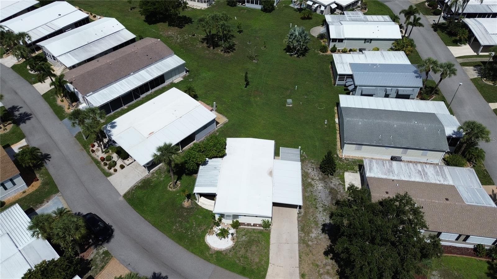 Manufactured Home at 2100 KINGS HIGHWAY TRL #116, PORT CHARLOTTE, photo 36 of 79