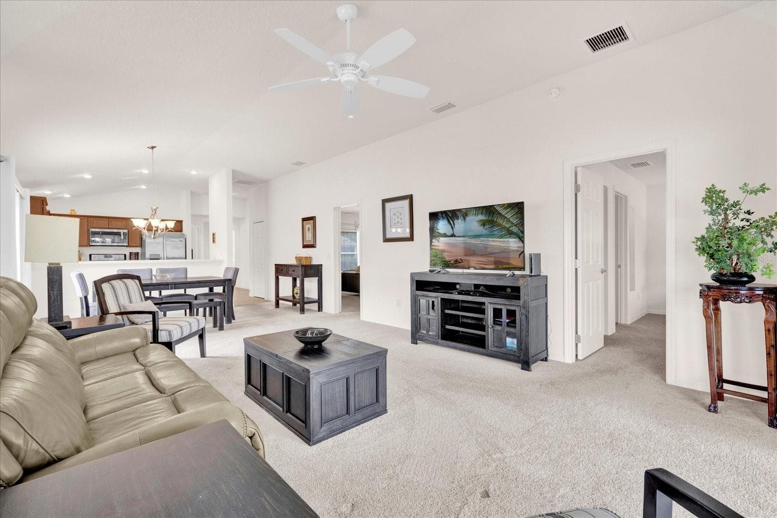 VIEW FROM SLIDING GLASS DOORS TO LANAI - 2850 CHARLEVOIX ST, THE VILLAGES
