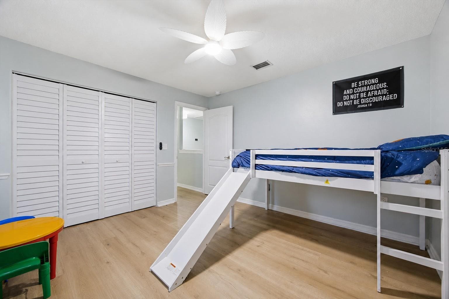 Bedroom 4 - 915 N CROOKED LAKE DR, BABSON PARK