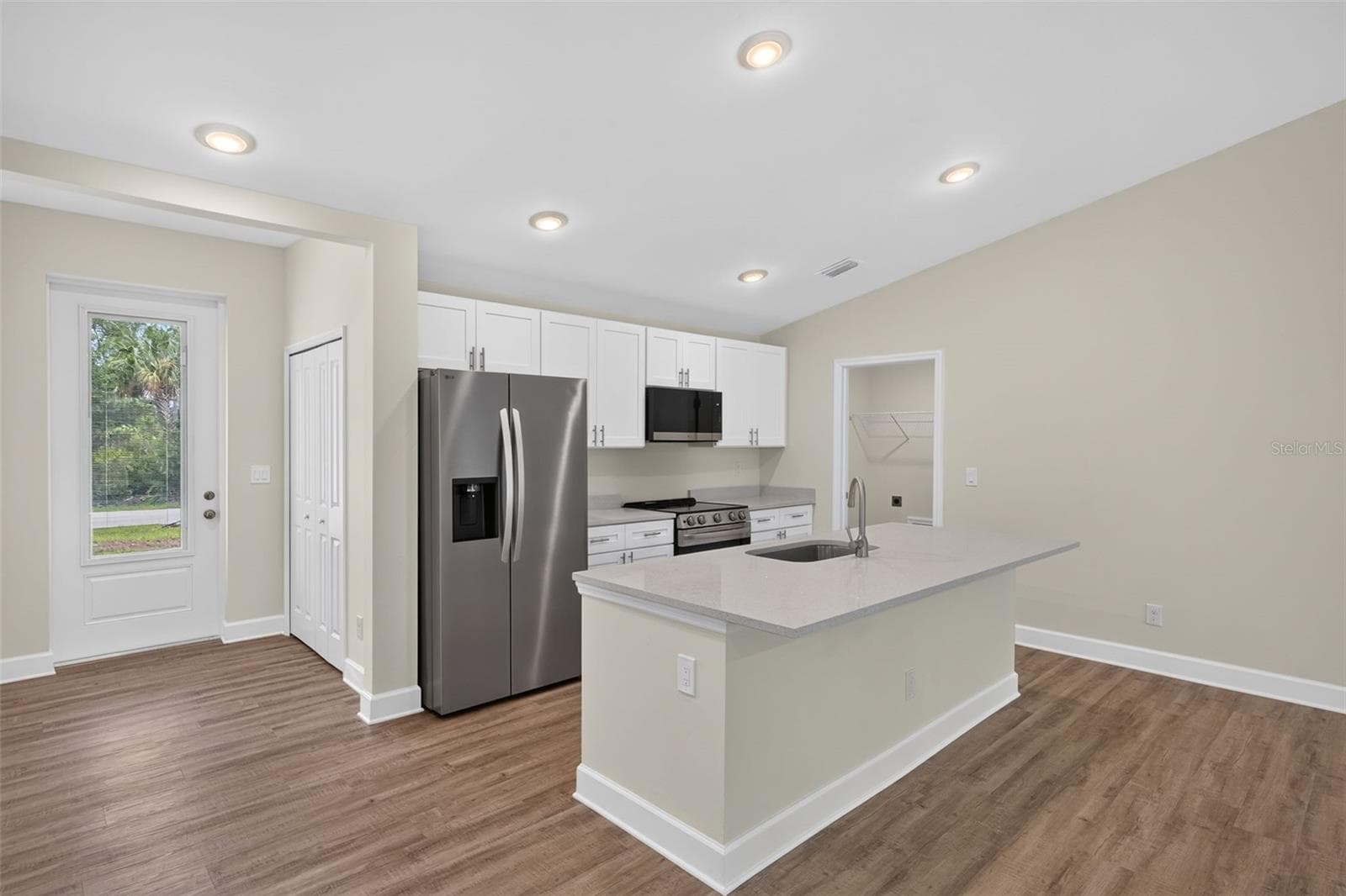 Kitchen view - 23485 BRANCH AVE, PORT CHARLOTTE