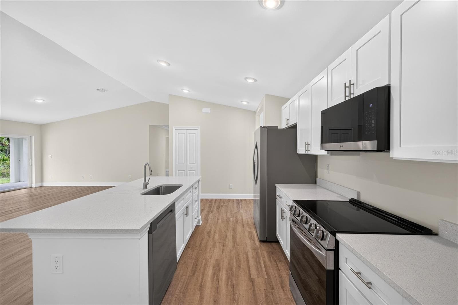 Kitchen view - 23485 BRANCH AVE, PORT CHARLOTTE
