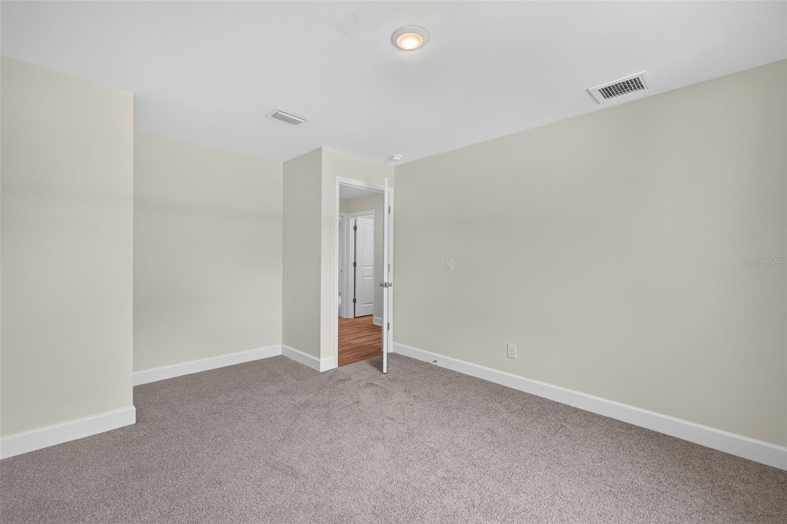 Guest Room - 23485 BRANCH AVE, PORT CHARLOTTE