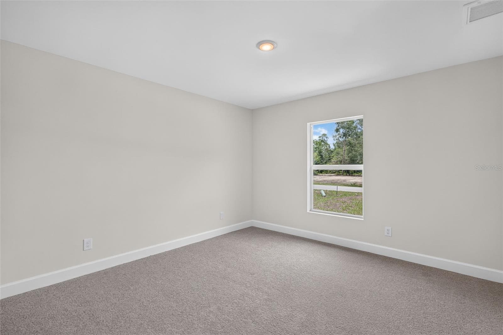 Guest Room - 23485 BRANCH AVE, PORT CHARLOTTE