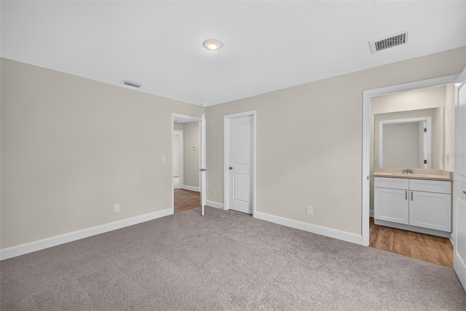 Guest Room - 23485 BRANCH AVE, PORT CHARLOTTE