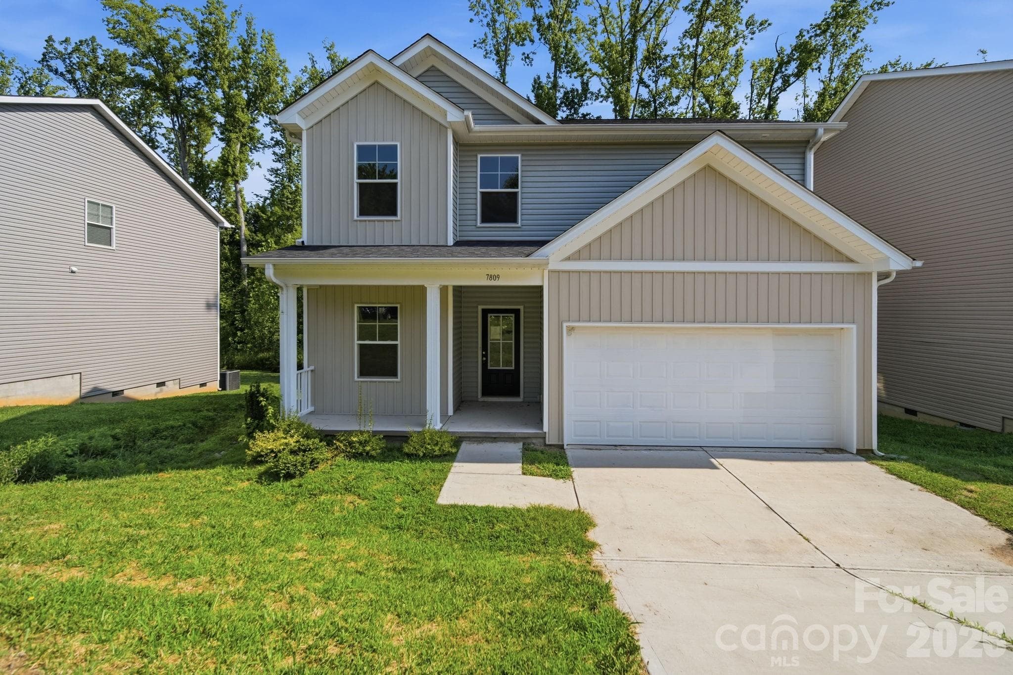 7809 E Lane Drive