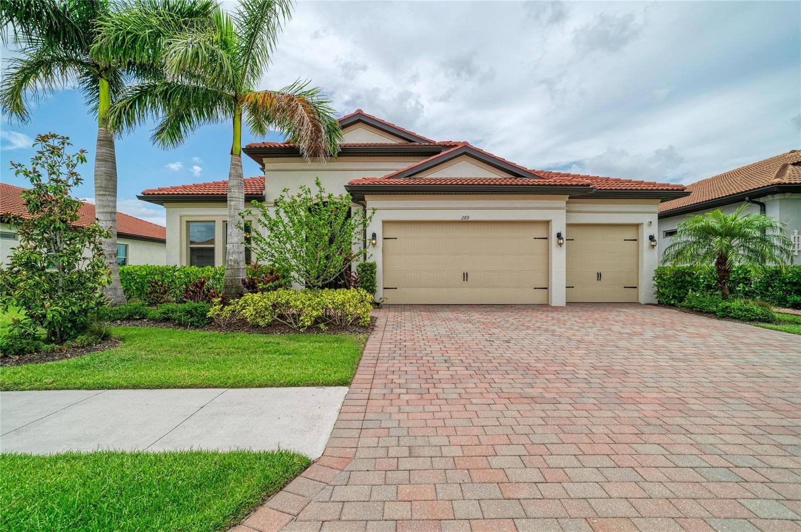 Single Family Residence at 289 VILLORESI BLVD, NOKOMIS, photo 7 of 99