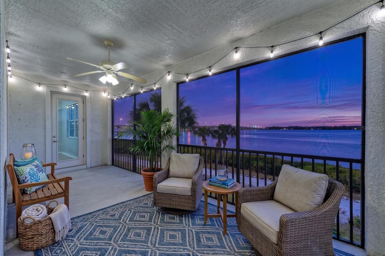 Condominium at 1246 RIVERSCAPE ST, BRADENTON, photo 9 of 77