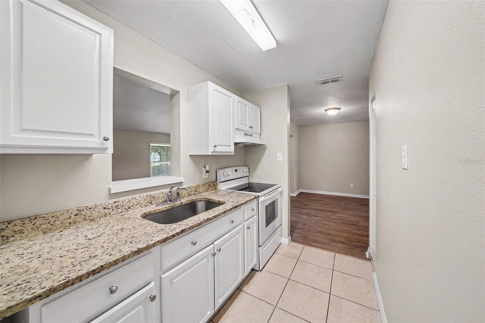 Single Family Residence at 1895 S IVEY LN, ORLANDO, photo 9 of 19