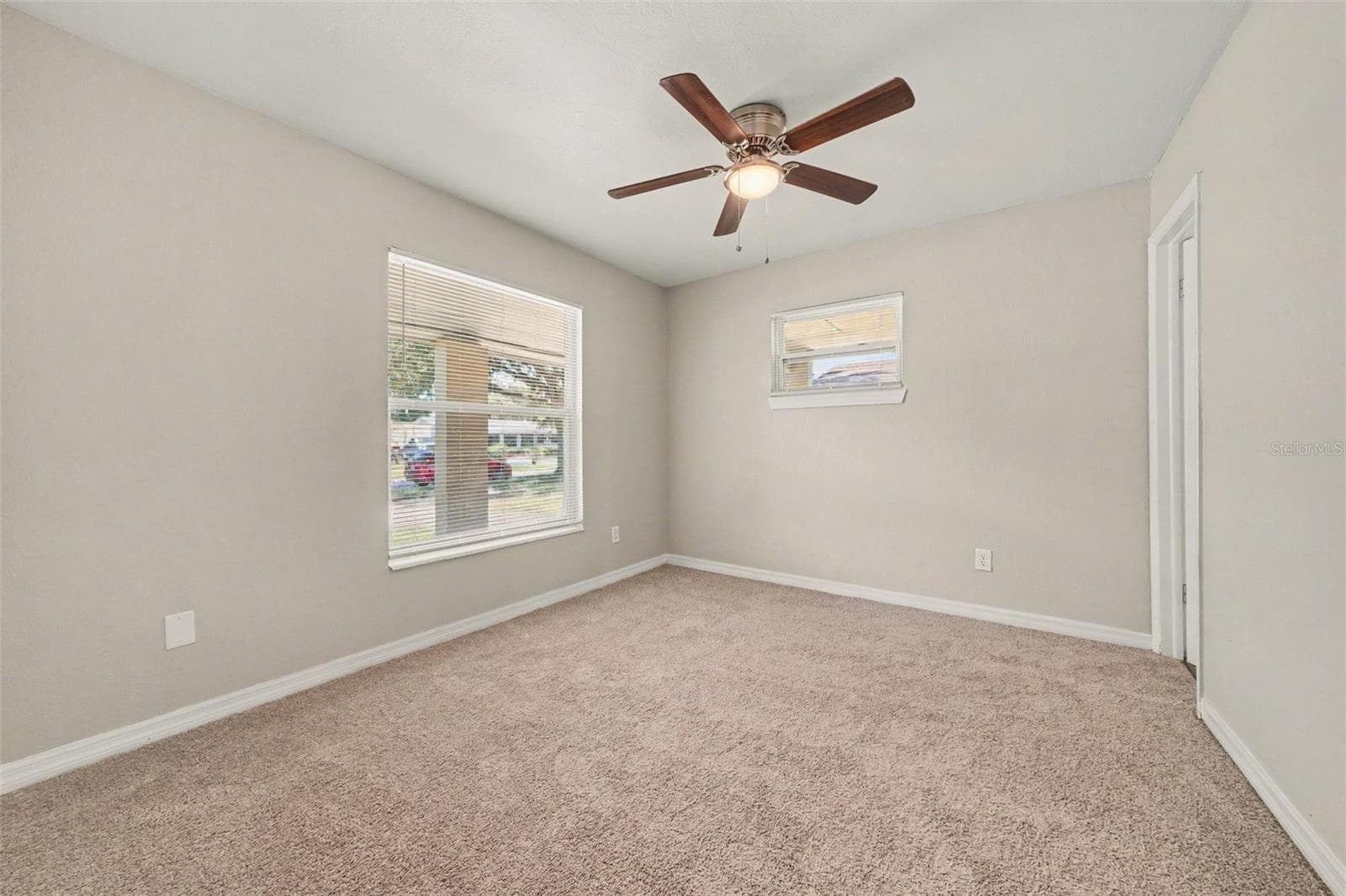 Single Family Residence at 1895 S IVEY LN, ORLANDO, photo 13 of 19