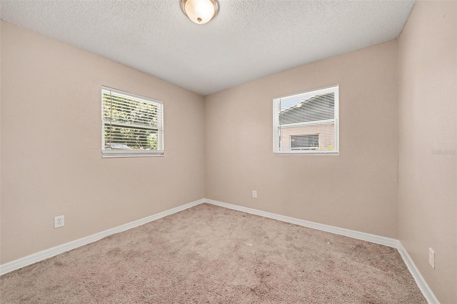 Single Family Residence at 1895 S IVEY LN, ORLANDO, photo 15 of 19